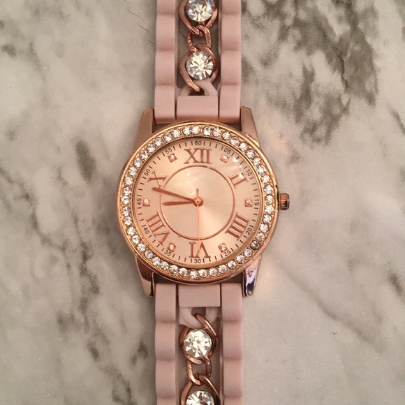 Pink and rose gold watch - Picture 2 of 4